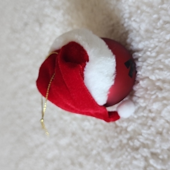 Angry Birds Santa Bird Red Glass Christmas Ornament 2012 - Picture 4 of 6